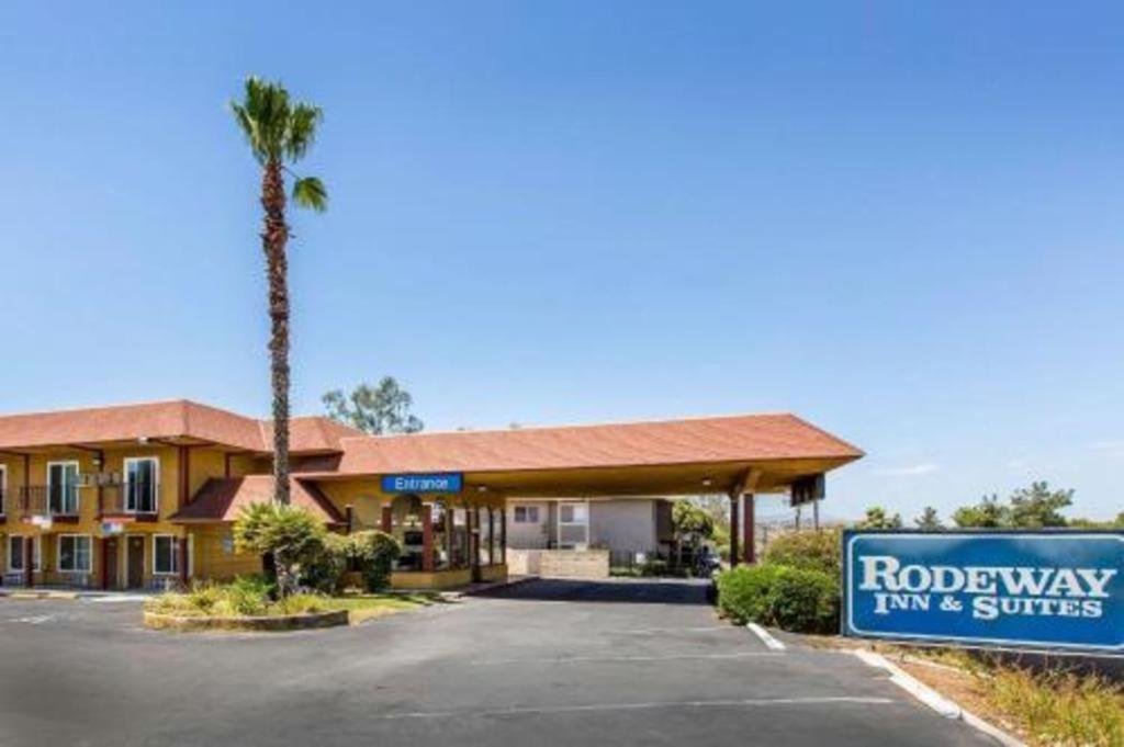 Rodeway & Canyon Lake-menifee West